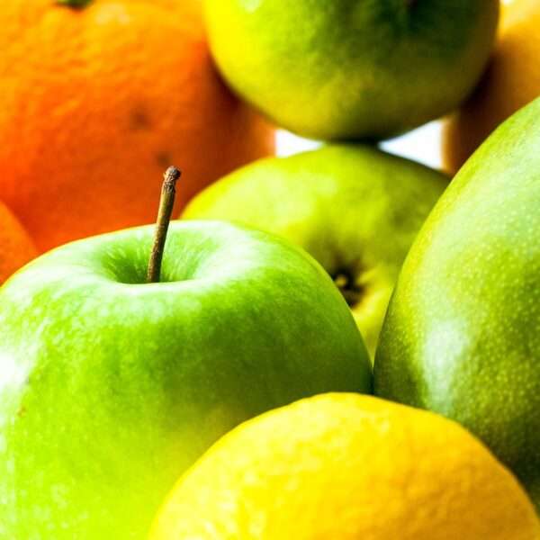 Aperitivos de Navidad donde la manzana es el ingrediente principal