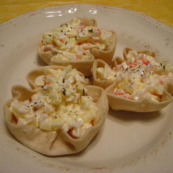 Tartaletas de manzana y cangrejo: aperitivo facil
