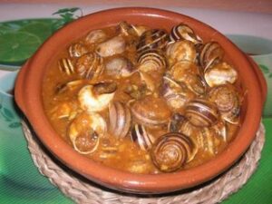 caracoles en salsa