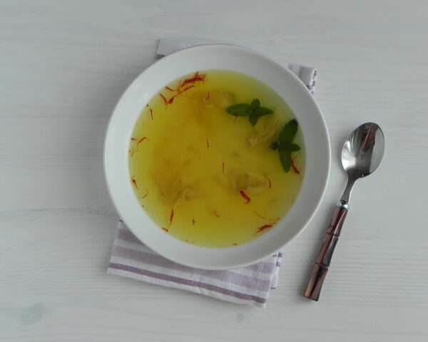 Receta de sopa de pollo entero