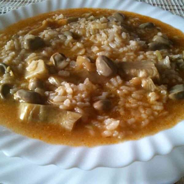Prepara un delicioso arroz caldoso con habas