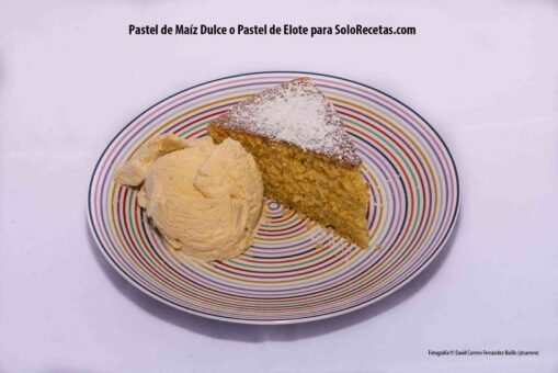 Presentación del Pastel de Maíz Dulce o Pastel de Elote