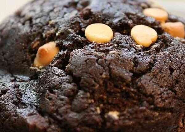 Bizcochos de chocolate con deliciosa salsa de moka