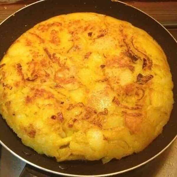 Receta de tortilla de patatas vegana