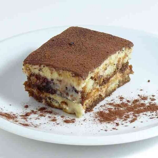 Postre de tiramisú casero