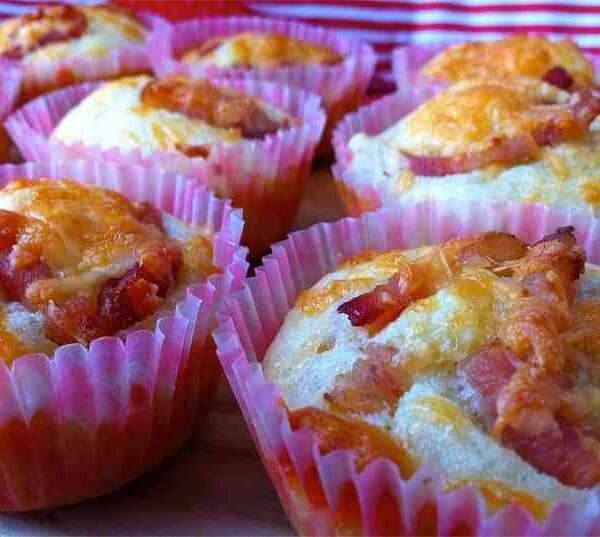 Receta de muffins de bacon y queso