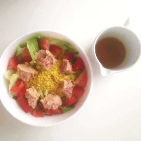 Receta de ensalada de atún con cuscús y curry