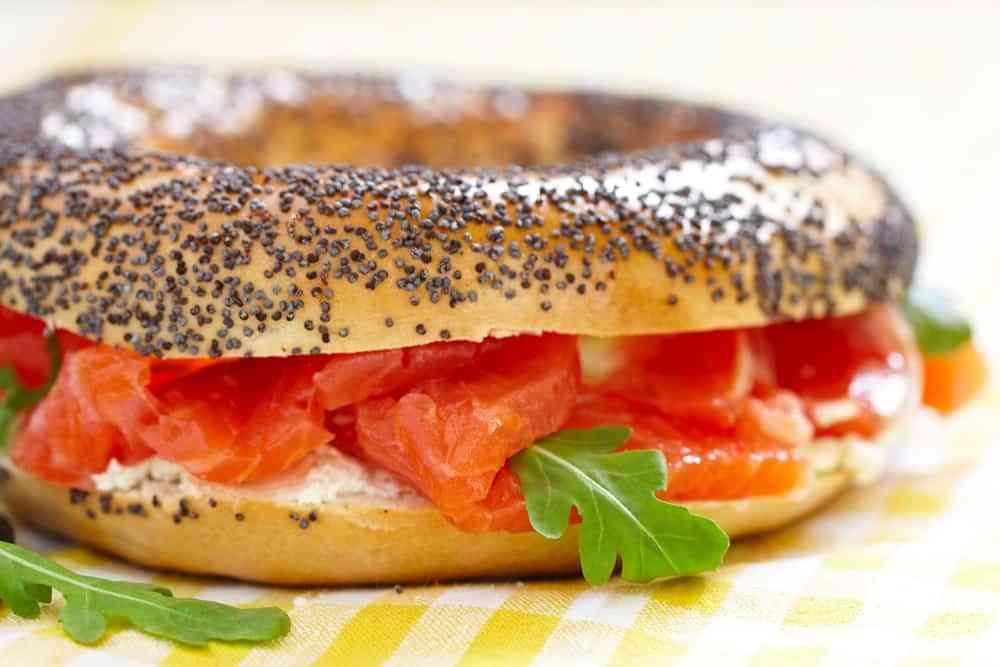 bagel de salmon receta ligera