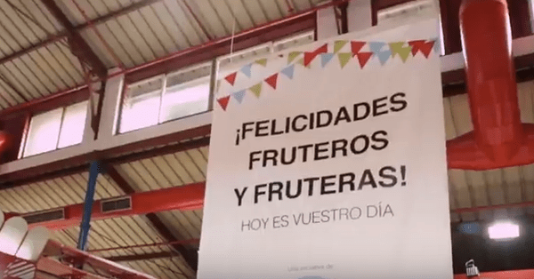 Val Venosta inventa el Día de los Fruteros ¡y lo celebra en el mercado!