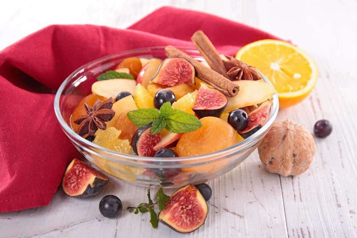 Macedonia de frutas navideña