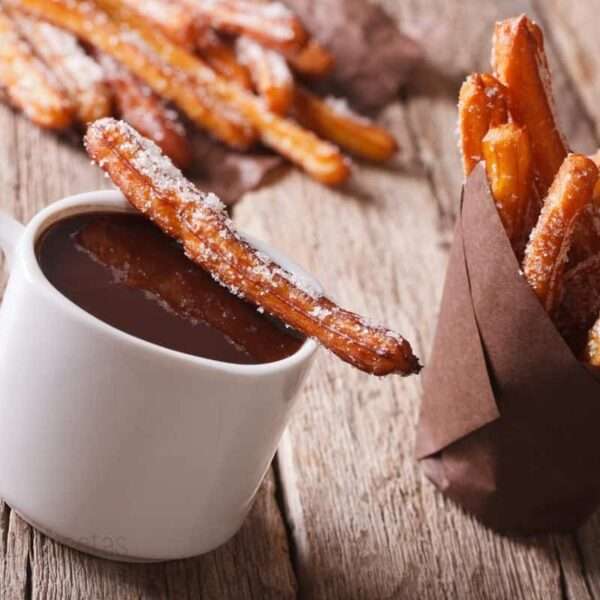 Recorriendo el mundo tras el origen del chocolate caliente