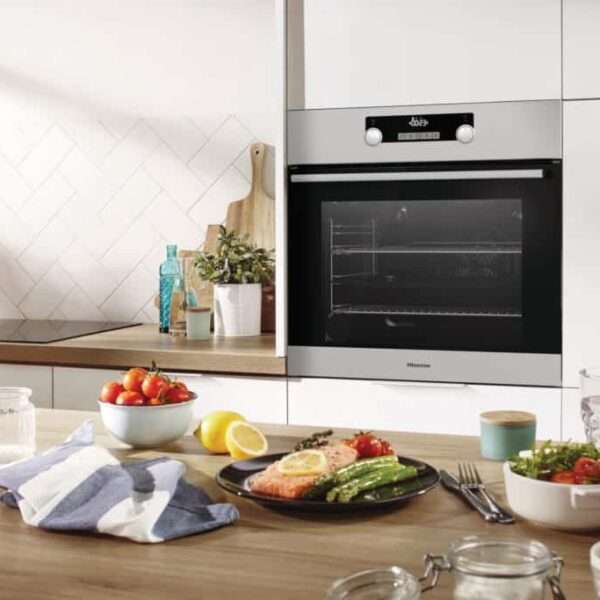 Hisense presenta su nueva gama de hornos y encimeras