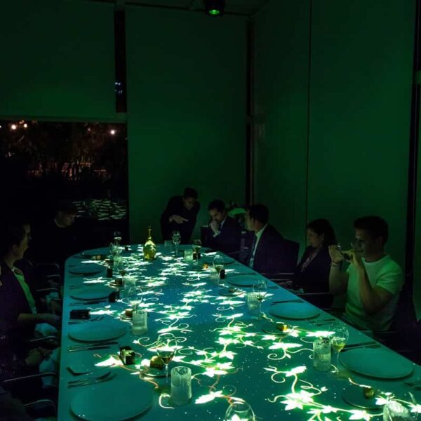 Petit R de Ruinart ya se puede disfrutar en Mandarin Oriental
