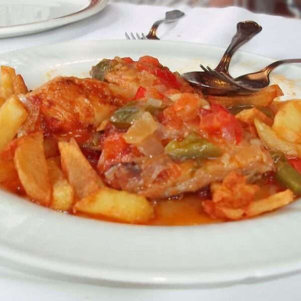 Receta de pollo al chilindrón preparada con Thermomix