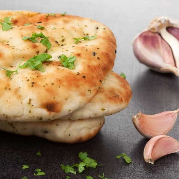 Cómo hacer naan, el típico pan hindú