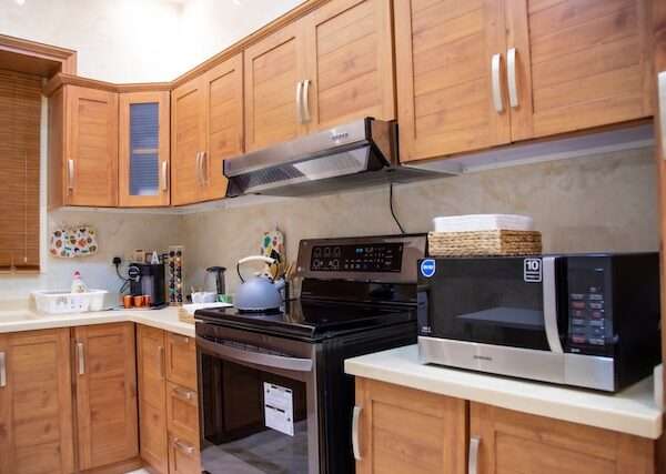 Explorando la evolución culinaria: De fogones a hornos eléctricos