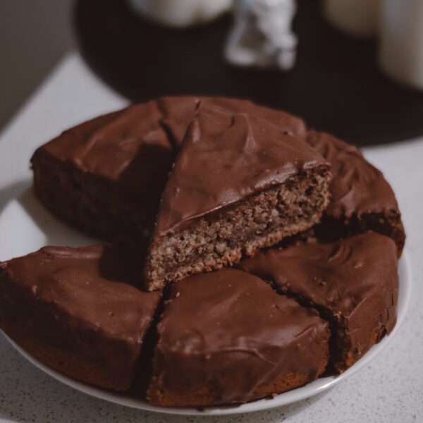 pastel de chocolate oscuro