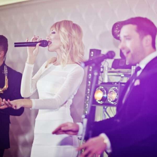 La Boda De Tus Sueños destaca las razones para elegir artistas y grupos en directo para bodas