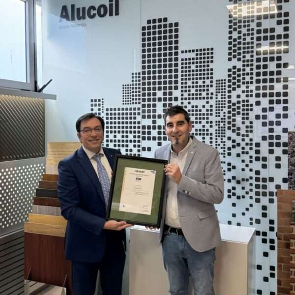 Alucoil se convierte en referente en sostenibilidad en el sector del aluminio al obtener el certificado "Residuo Cero" con una valoración del 98.83%