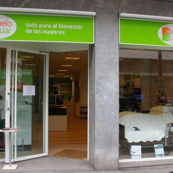Abuelo Actual lanza nuevos servicios que facilitan los cuidados