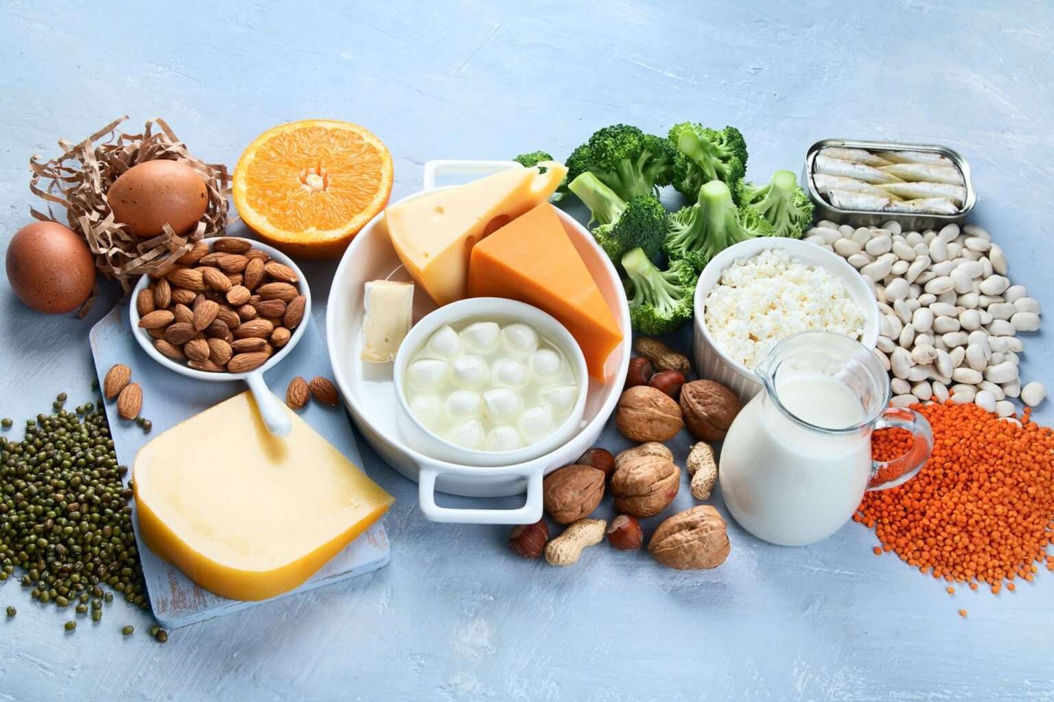Eider Sánchez, nutricionista de Policlínica Gipuzkoa: "Los alimentos ricos en calcio, zinc, magnesio y proteínas son clave en la prevención de la osteoporosis"