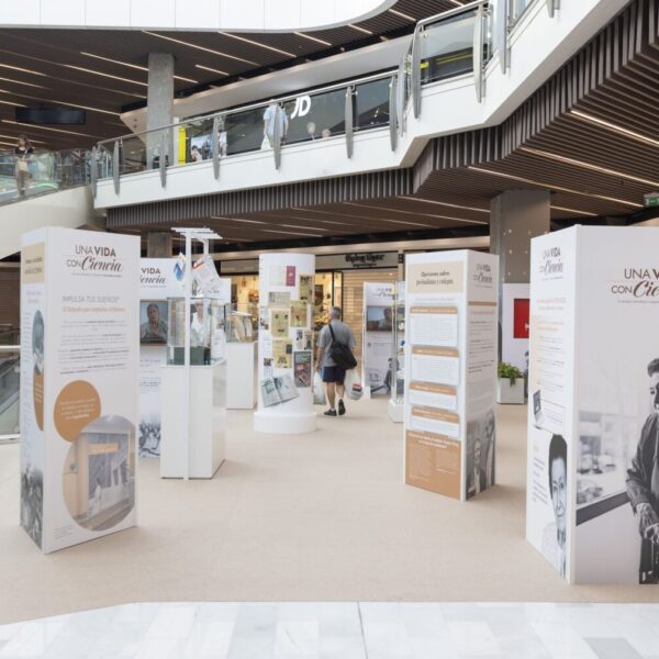 La ciudad natal de Ana María Lajusticia recibe "Una vida ConCiencia", la exposición sobre su legado