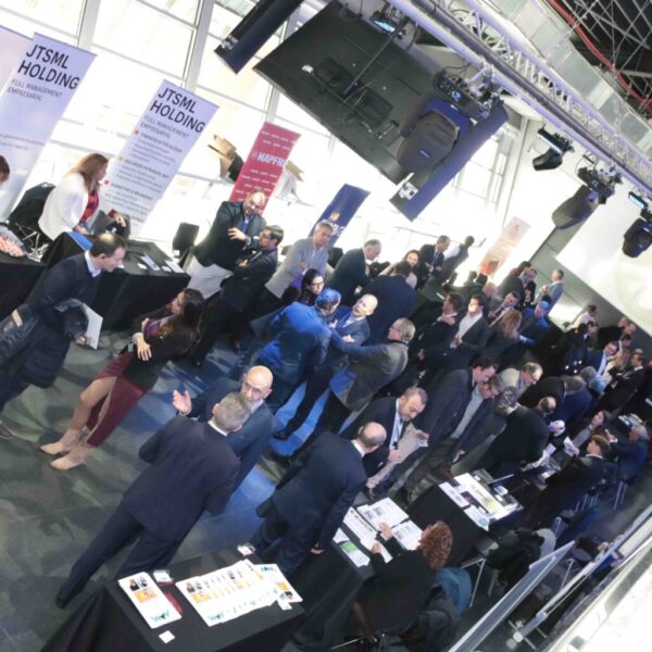 La Asociación Profesional Colegial de Asesores de Inversión, Financiación y Peritos Judiciales (AIF) entregó sus prestigiosos Premios 'EXPOFINANCIAL'