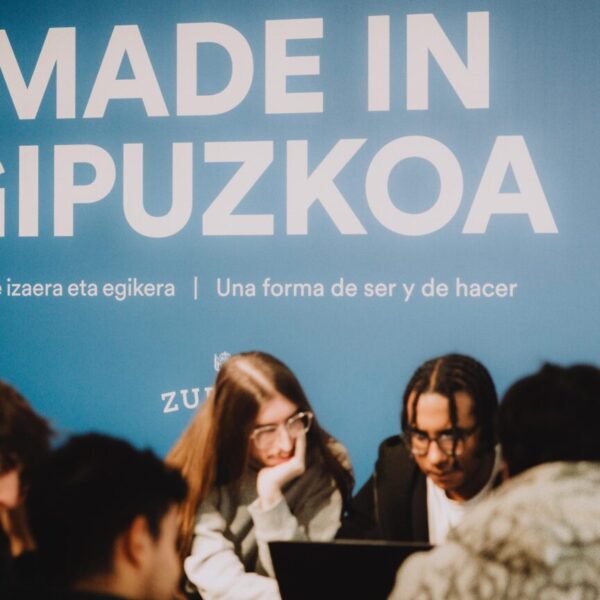 CYBERFRONT reúne en Anoeta a jóvenes y emprendedores en una segunda jornada práctica que refuerza la apuesta de Donostia por la ciberseguridad