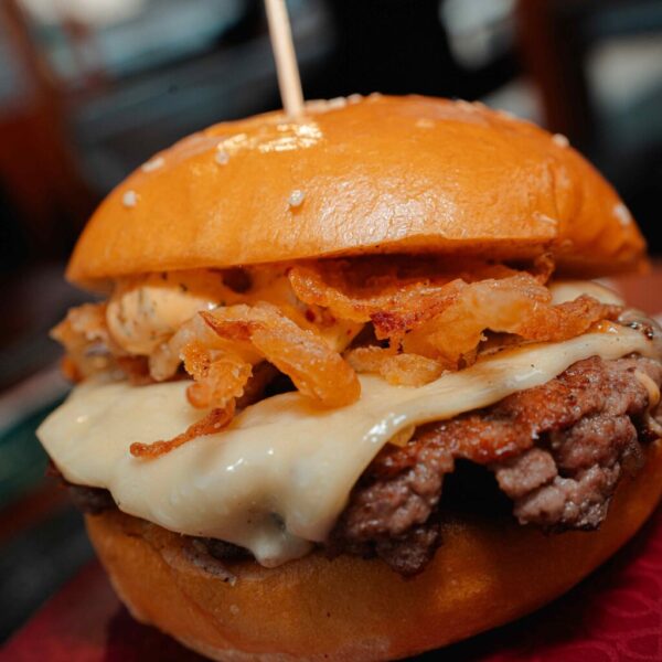 La Birra Bar gana el mundial 'DUBÁI BURGER CHAMPIONSHIP'