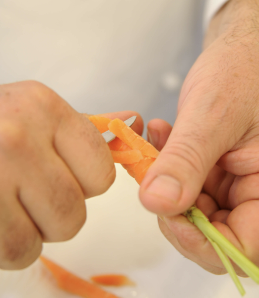 Descubre Cómo El Cátering de La Teca Sàbat Facilita Comer Bien