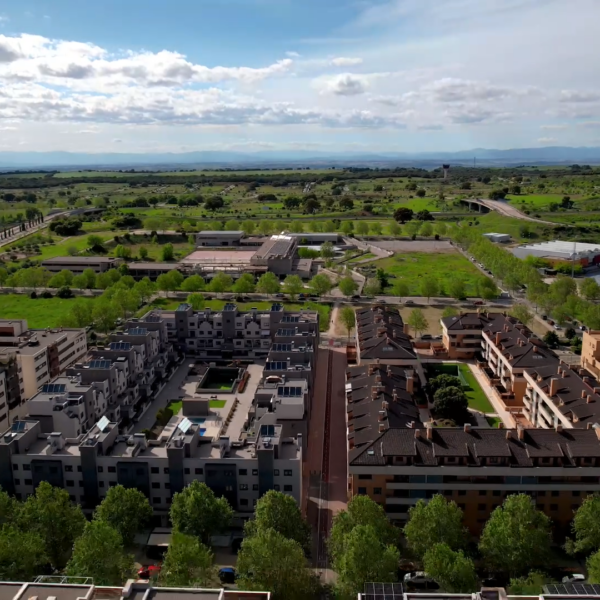 Nueva Valdeluz: Un Modelo Residencial que Conecta Naturaleza y Madrid