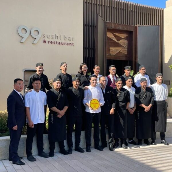 99 Sushi Bar recibe el reconocimiento internacional Dos Toques Gault&Millau en su restaurante de Rabat
